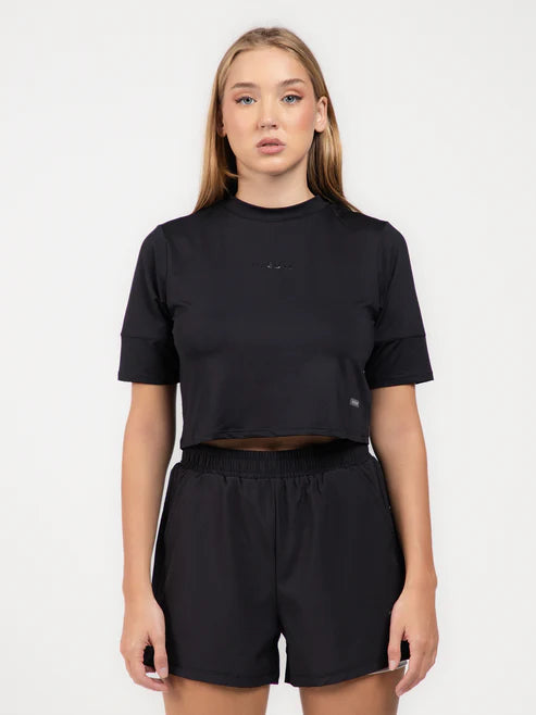 DEEDAT Cropped Performance Tee – Black